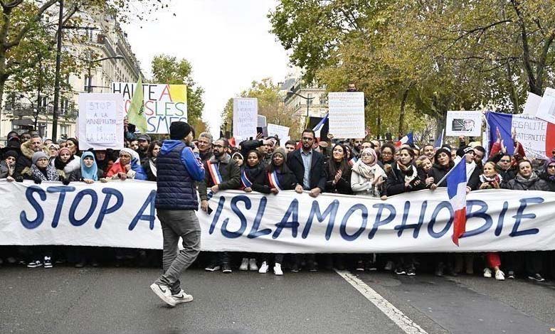 The Muslim Brotherhood in France: The Book “Conspirators of Evil” Shakes the Political Scene