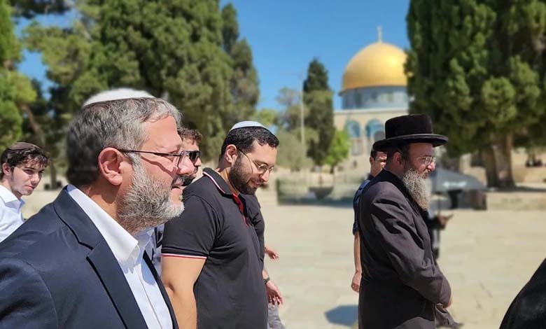 At the Height of Gaza Negotiations, Ben Gvir Storms Al-Aqsa Mosque Compound