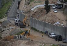 Israel builds a concrete wall in southern Lebanon, a new violation