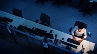 Five essential steps to protect your health while working night shifts