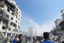 Gaza residents under bombardment: fear of displacement east of the yellow line