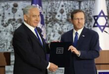 Israel on the verge of rupture… Netanyahu’s request for clemency ignites the streets