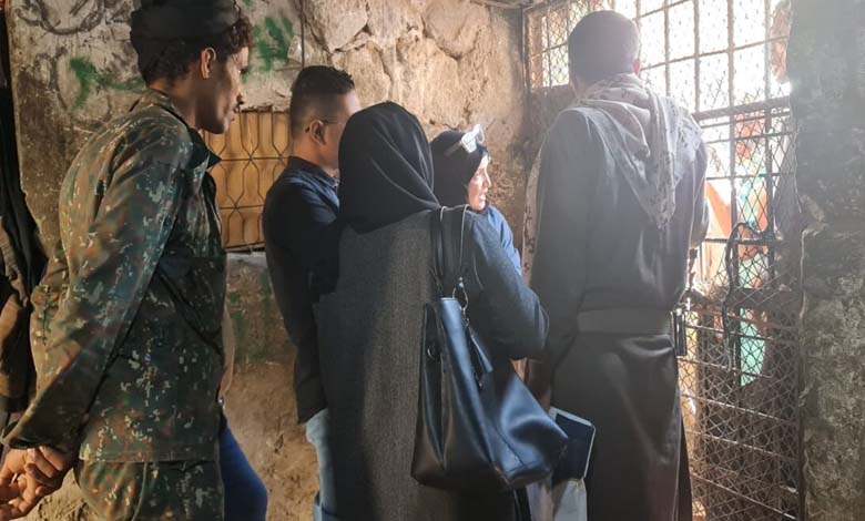 Who will save Sakhr from the clutches of the Al-Islah Party? The story of a Yemeni youth swallowed by Brotherhood prisons and returning without a voice