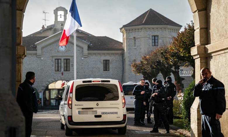 France and the fight against terrorism: 93 attacks thwarted since 2012, legislation at the forefront