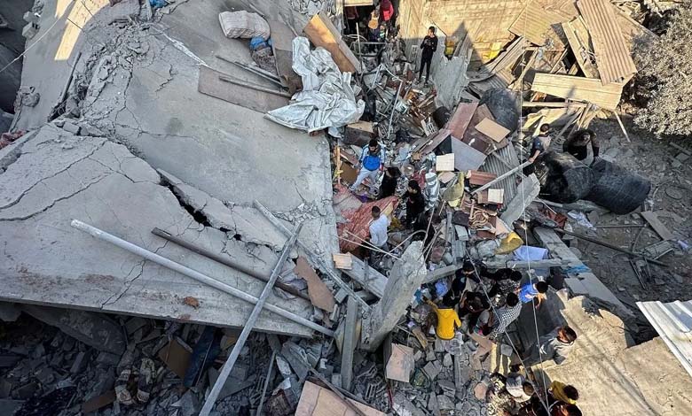 Gaza between shelling and rubble: death renewed beneath the debris