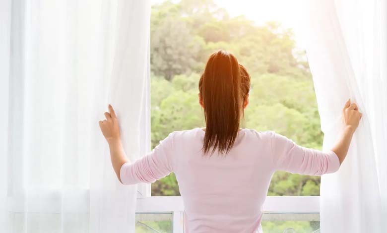 Opening windows can save your health… but not at any time