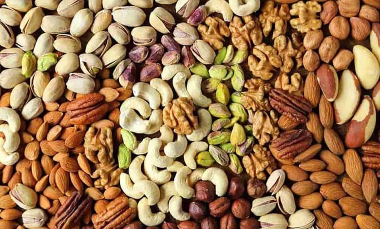 Seven Nuts Rich in Healthy Fats That Protect Your Heart