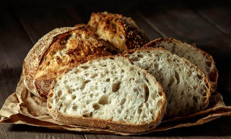 How does sourdough bread affect blood sugar levels?