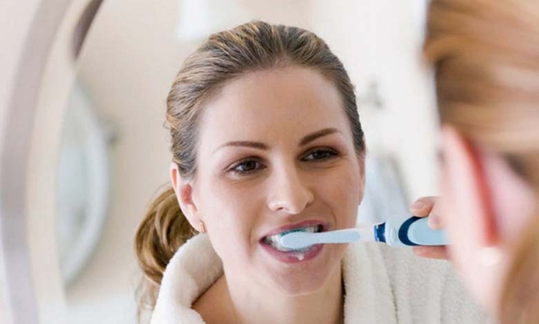 Does reducing brushing time increase the risk of cavities and gum disease? A scientific analysis of oral health implications