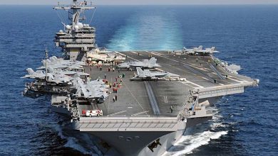 George Bush arrives in the Middle East: the United States reinforces its aircraft carriers