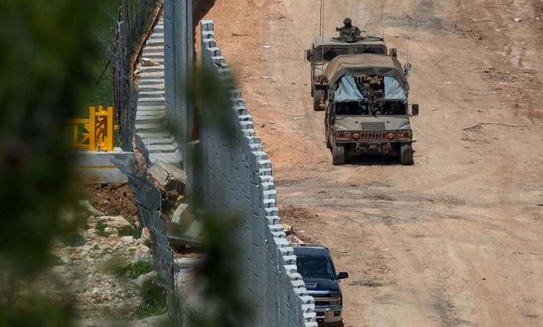 Hebrew media: Israel draws three field lines in southern Lebanon