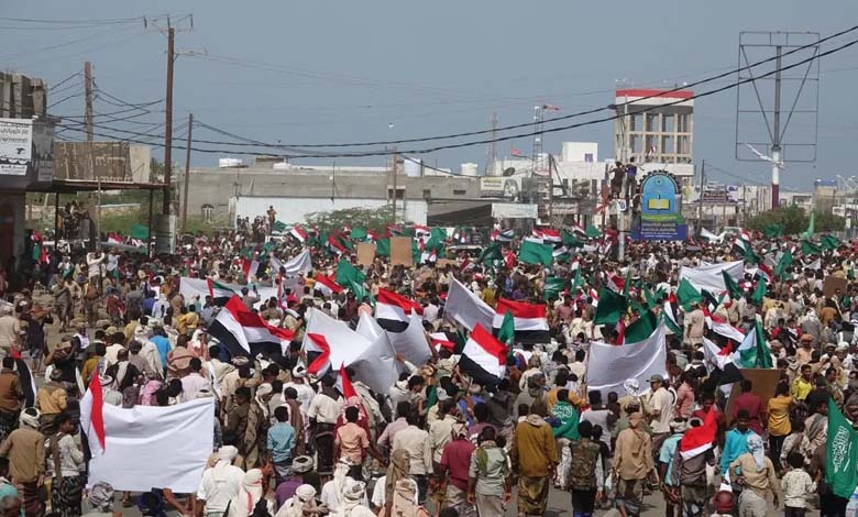 Mass demonstrations in Mokha, Yemen, denounce Iranian attacks against the Gulf and Jordan
