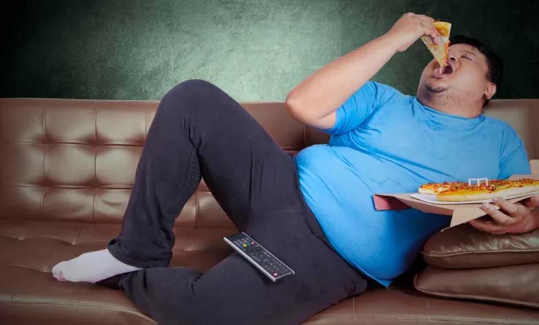 Obesity in your twenties: a silent risk with long-term health consequences