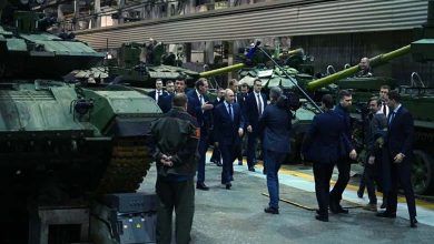 Russia seeks second place in the arms market: new clients and challenges