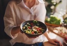 What is the relationship between a plant-based diet and cancer? A scientific analysis of mechanisms and epidemiological evidence