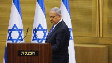 Benjamin Netanyahu faces a threat to his chances of forming a new government due to an agreement among Arab parties