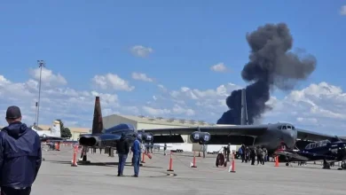 Pilots survive… Two U.S. fighter jets collide during an air show
