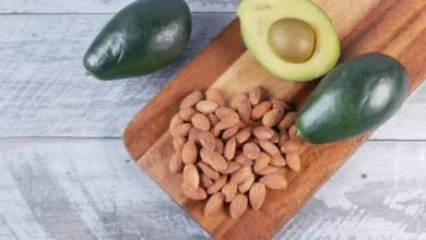 Avocado or Almonds: Which Is Better for Heart Health?