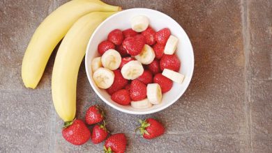 Strawberries or bananas: which is better for blood sugar and energy levels?