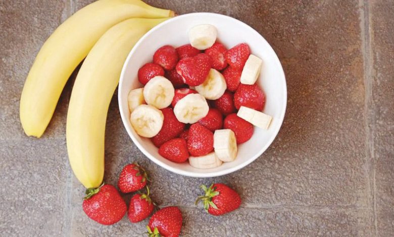 Strawberries or bananas: which is better for blood sugar and energy levels?