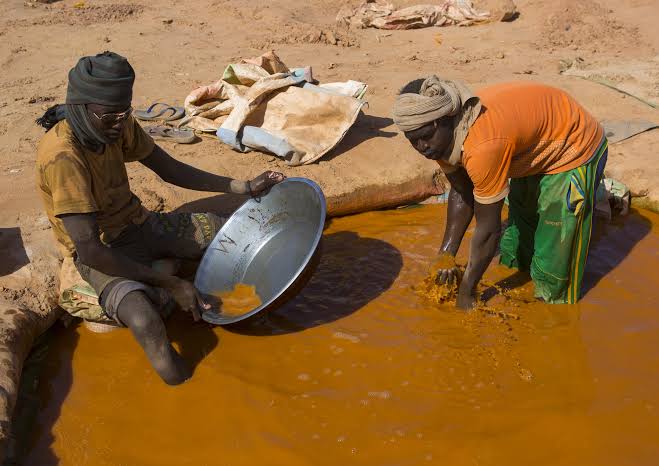 The transformation of artisanal mining in wartime