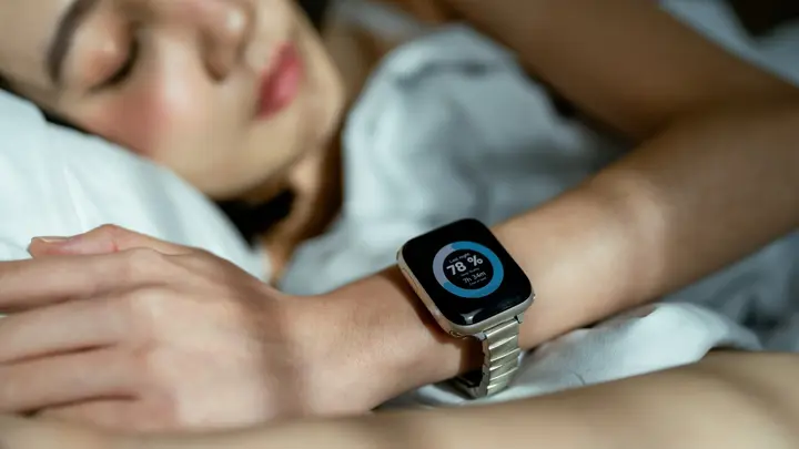 Waking Up at 5 A.M. Really Increase Productivity? An Expert Explains