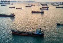 Washington relies on shadow fleets to move oil through the Strait of Hormuz