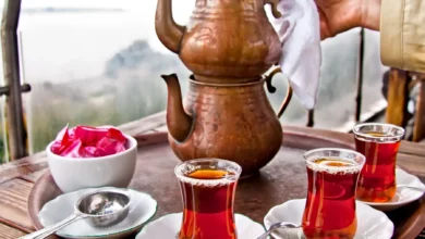 Experts Warn About the Health Risks of Excessive Tea Consumption