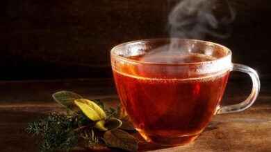 Experts Warn About the Risks of Drinking Too Much Tea