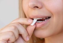 Here's What Happens in Your Stomach the Moment You Swallow Chewing Gum