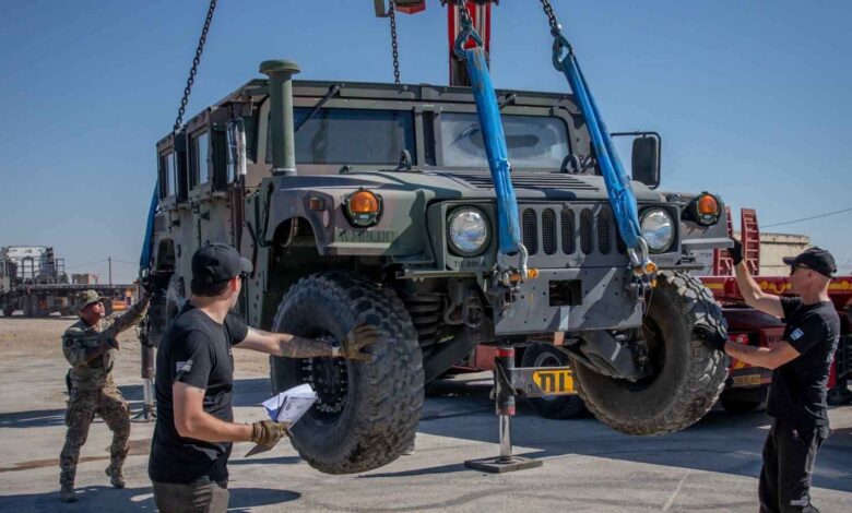 The First Vehicles of the International Force Arrive Near Gaza