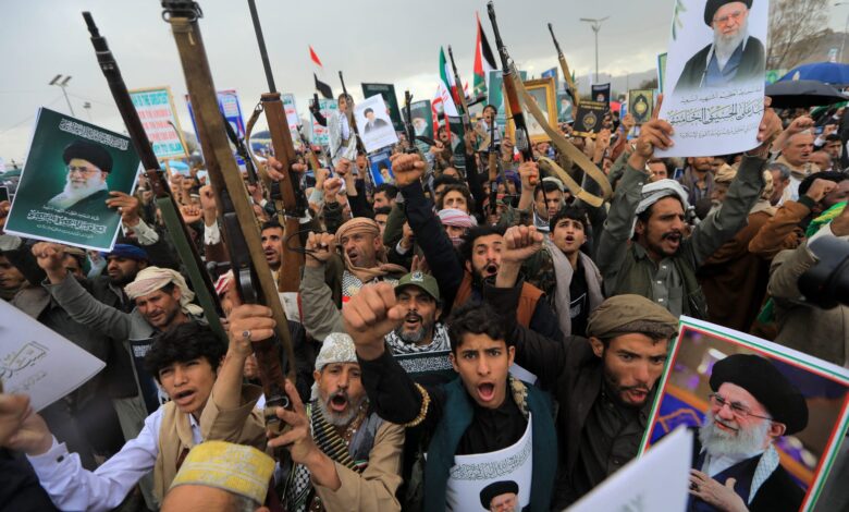 The U.S. Blockade Pushes Iran to Arm the Houthis by Air