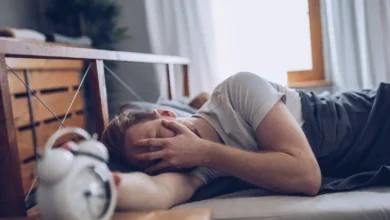 What Happens to Your Weight When You Sleep Less Than Seven Hours a Night?