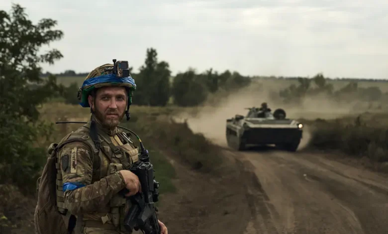 Military Advance: Russia Takes Control of Two Towns in Eastern Ukraine