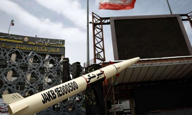 Iran Threatens Prolonged Conflict Using New Weapons