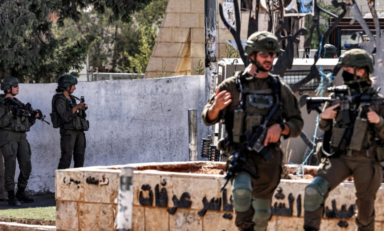 Israeli Newspaper: Al-Sharaa Plans to Build a Powerful Army and Prepare for Regional Confrontations