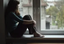 Study Suggests Smoking May Increase Feelings of Loneliness and Social Isolation