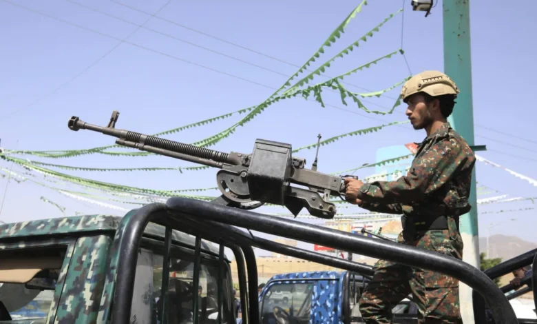 To regain the confidence of its supporters… Houthi plans to expand the escalation in Yemen 