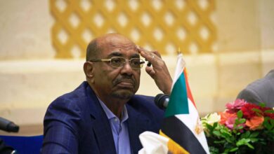 Al-Bashir Between Rumours of Leaving Sudan and Collapsing Living Conditions: The Power Struggle Intensifies as Citizens Face Hunger and Missing Medicines