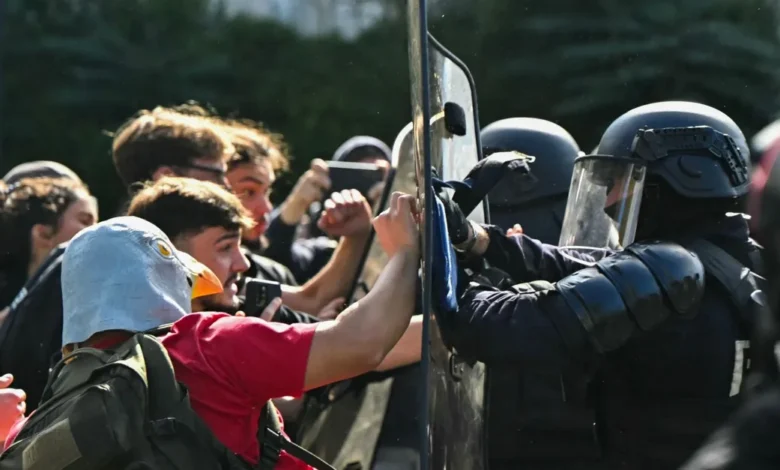 Student Protests in Europe: Where Does Solidarity End and Coordination Begin?
